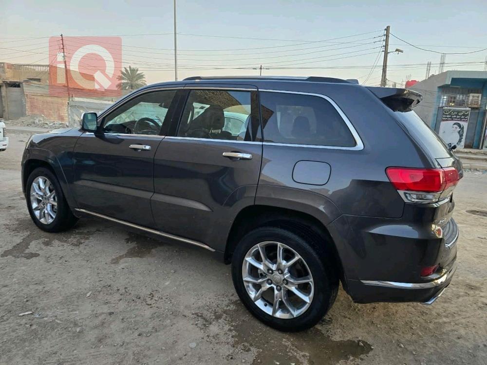 جيب جراند شيروكي